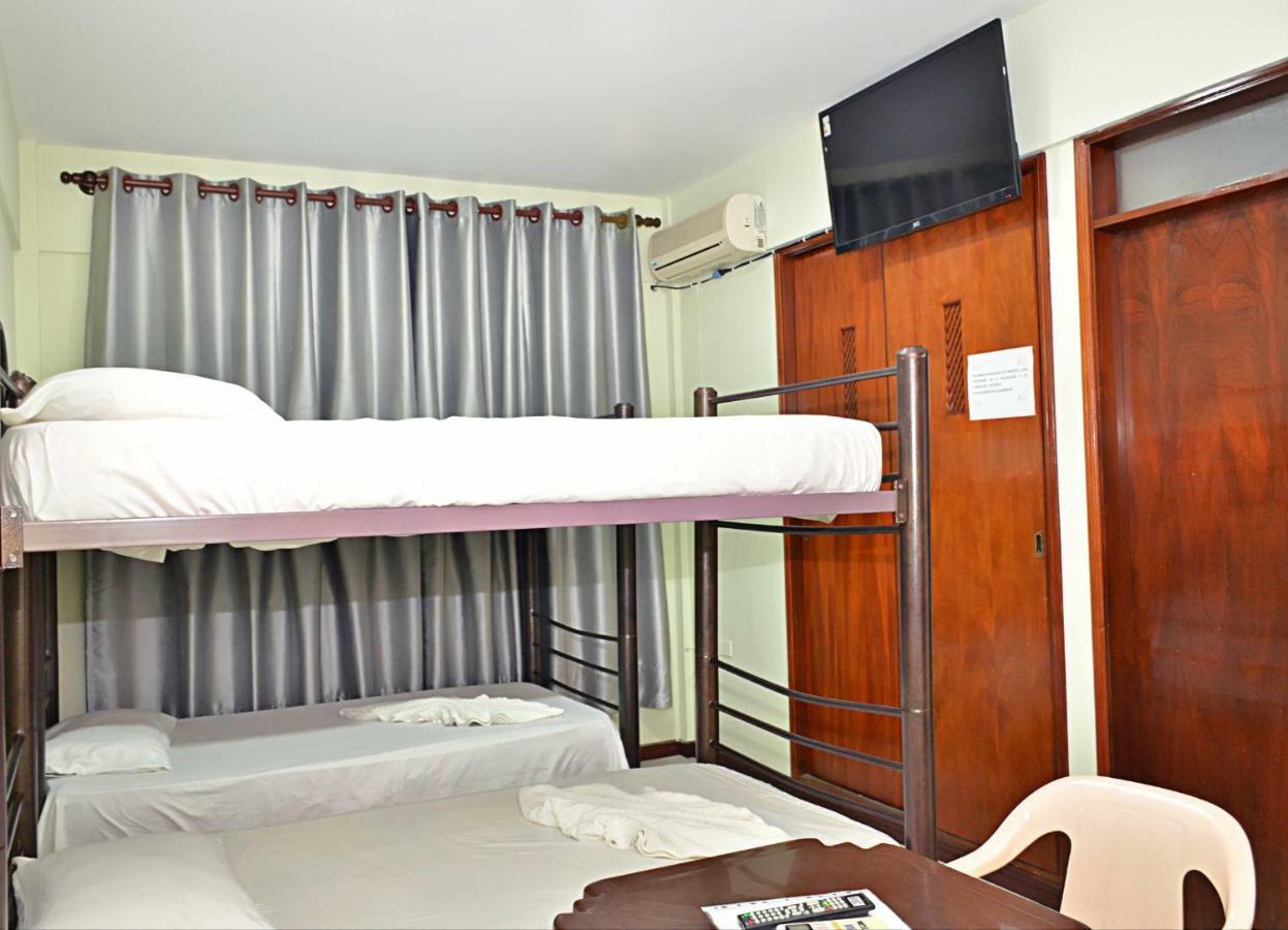 Hostal Ibiza Санта-Крус-де-ла-Сьерра Экстерьер фото